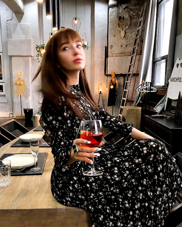 veroni22ka instagram image archive image