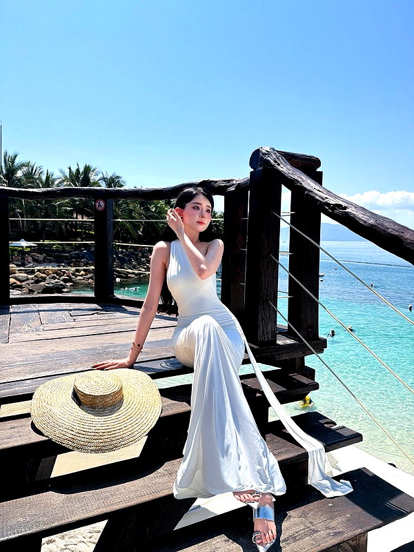 lyhythuedoxinh instagram image archive image