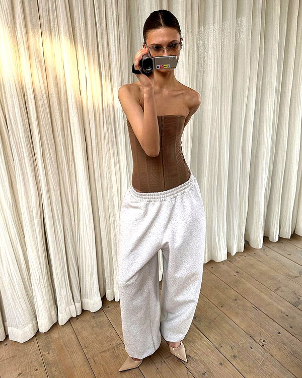 fair_mua instagram image archive image