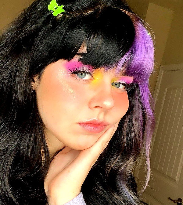 yeahimcaroline instagram image archive image