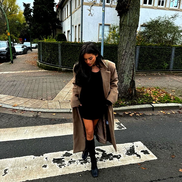 zoeliss instagram image archive image