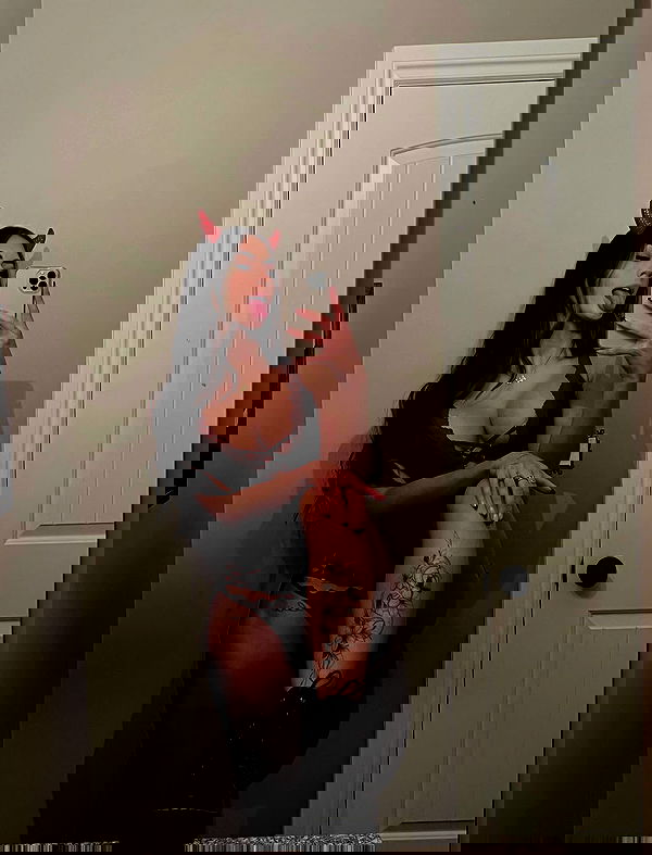 urfavbellabby urfavbellabby archive image