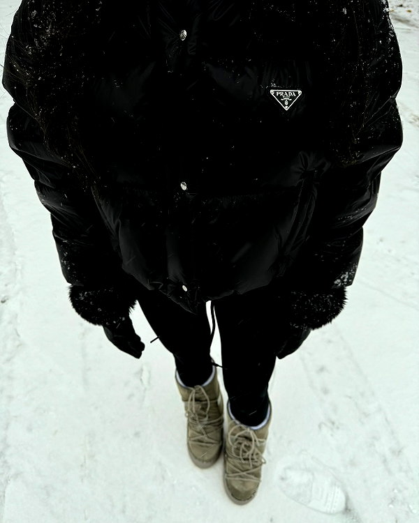 zoeliss instagram image archive image
