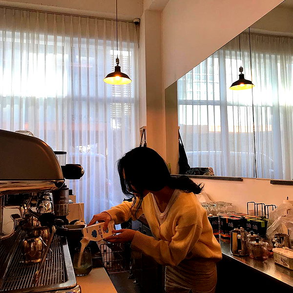daxbin instagram image archive image