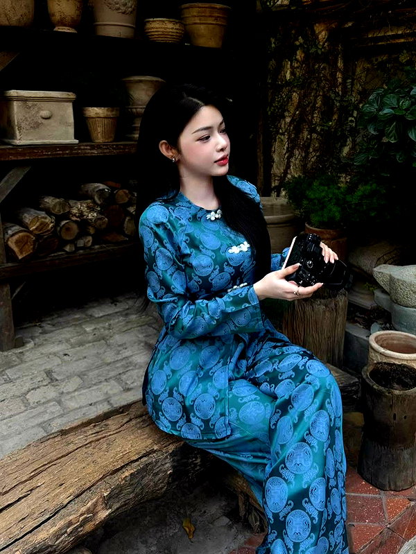 lyhythuedoxinh instagram image archive image