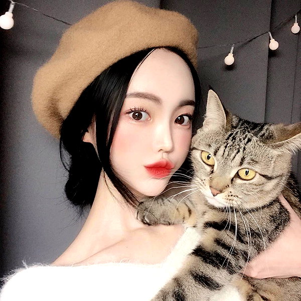 daxbin instagram image archive image