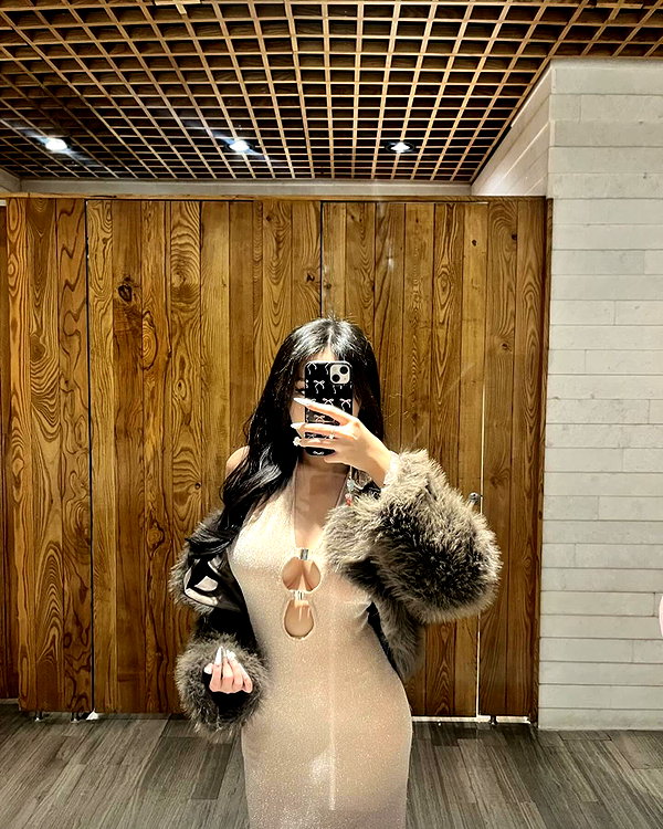 lyhythuedoxinh instagram image archive image