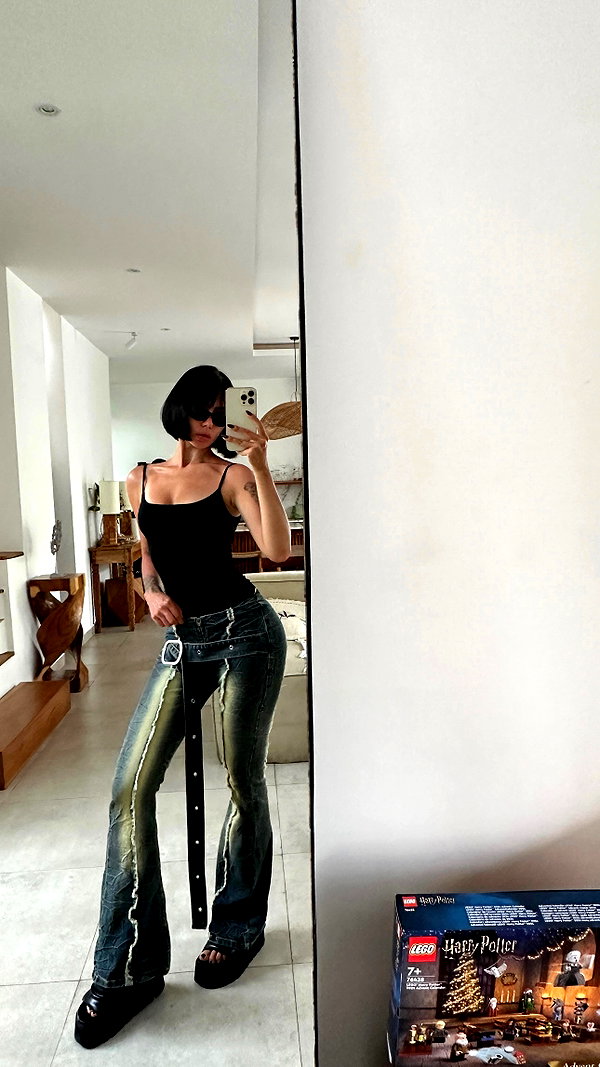 ann.shellll instagram image archive image
