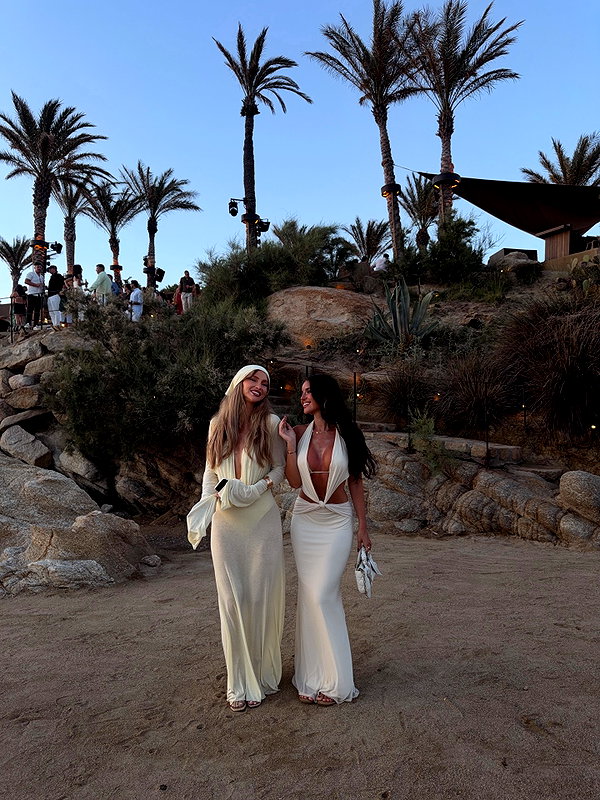 zoeliss instagram image archive image