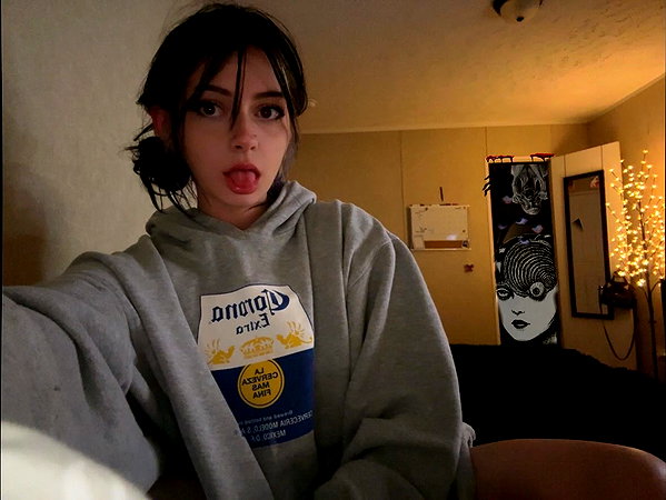_kinzxy instagram image archive image