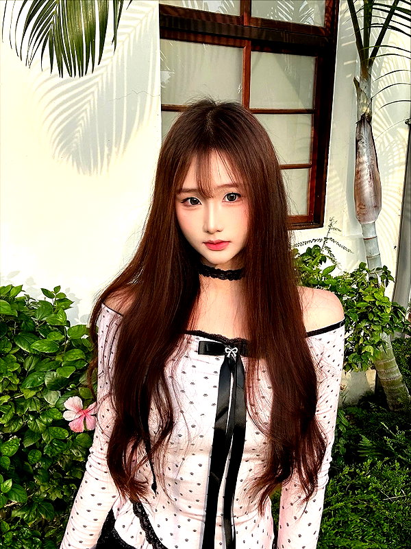 lai_931201 instagram image archive image