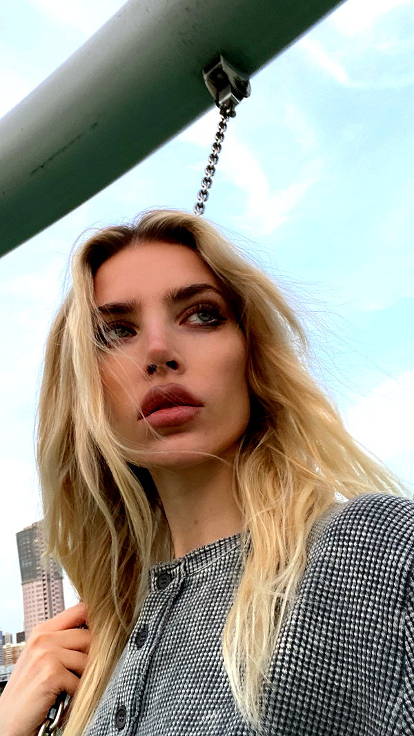 alien.hanna instagram image archive image