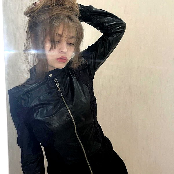 llinolinaa instagram image archive image
