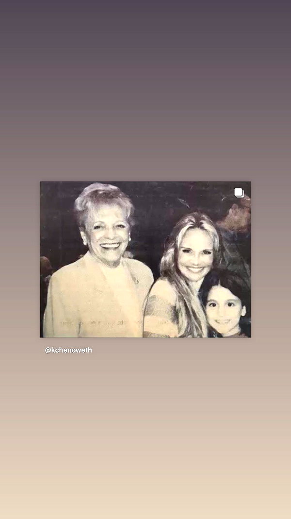 arianagrande instagram image archive image