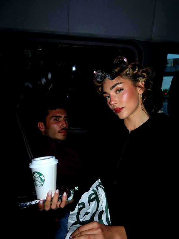 maya.keyy instagram image archive image
