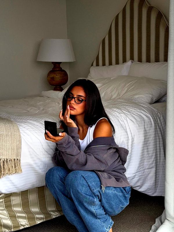 godbless_jess instagram image archive image