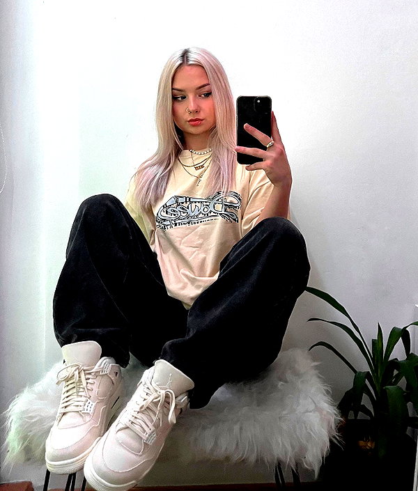 kiara.jlks instagram image archive image