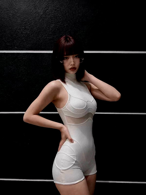 iiren_z instagram image archive image