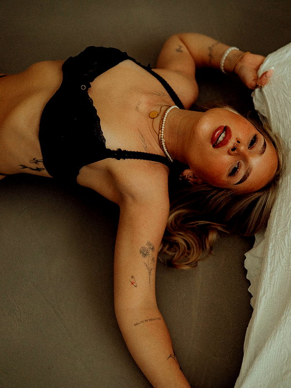 nina.kxs instagram image archive image