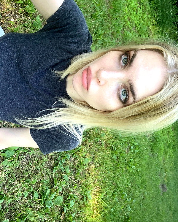 anya4everr instagram image archive image