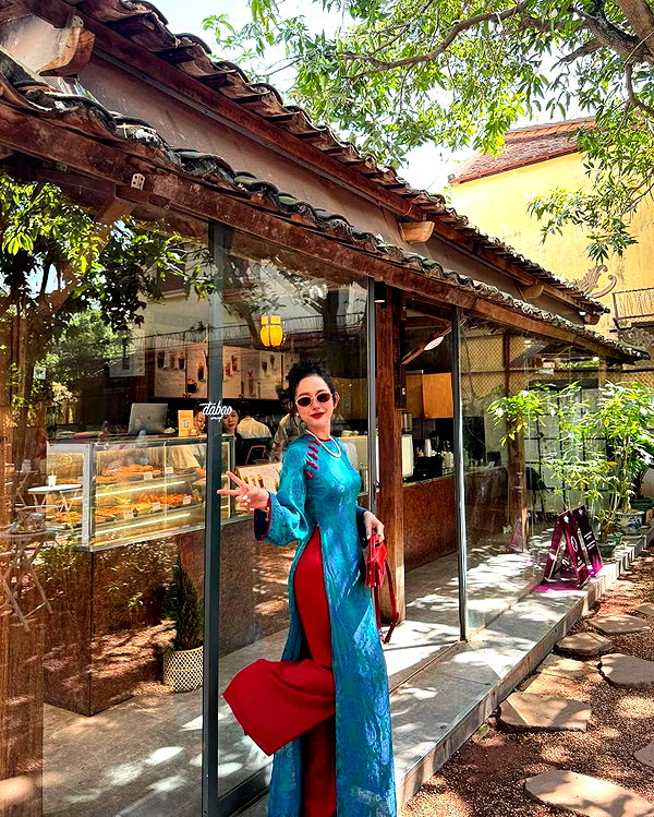 lyhythuedoxinh instagram image archive image