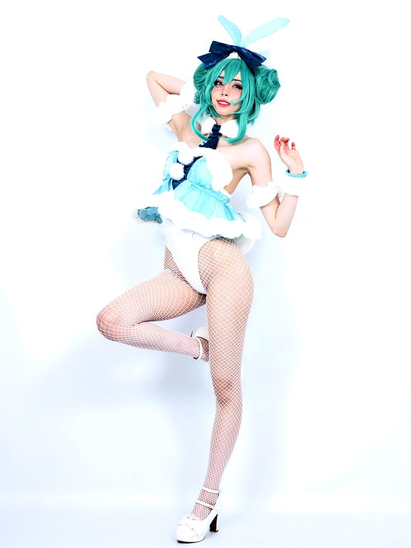 duckie.cos instagram image archive image
