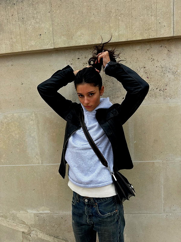 reneeebeller instagram image archive image