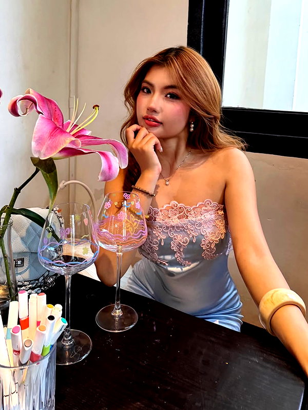 lyhythuedoxinh instagram image archive image