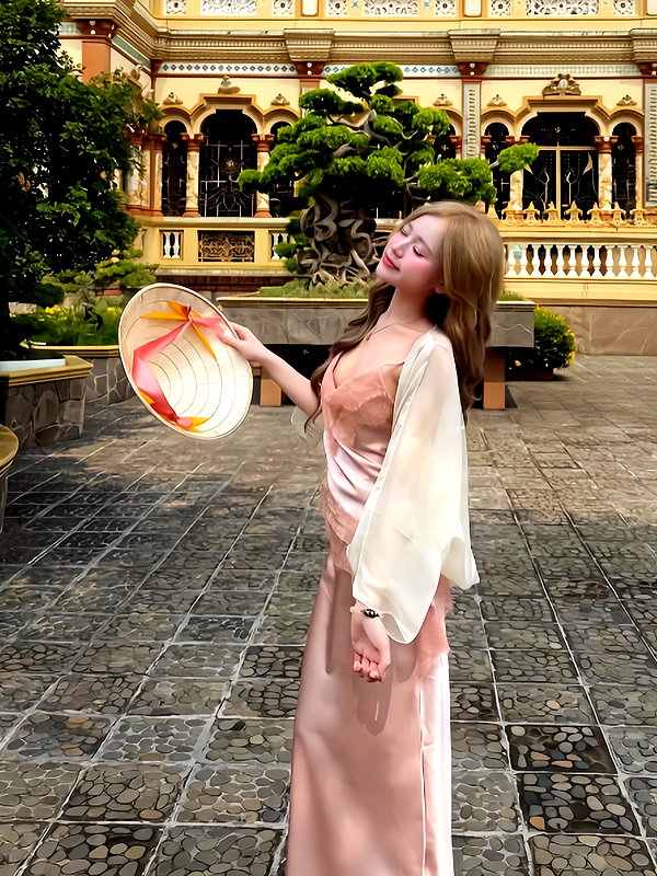lyhythuedoxinh instagram image archive image