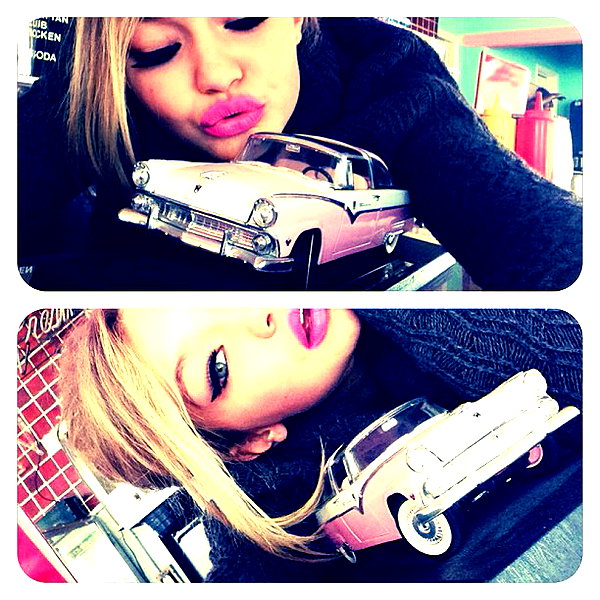 gigihadid instagram image archive image