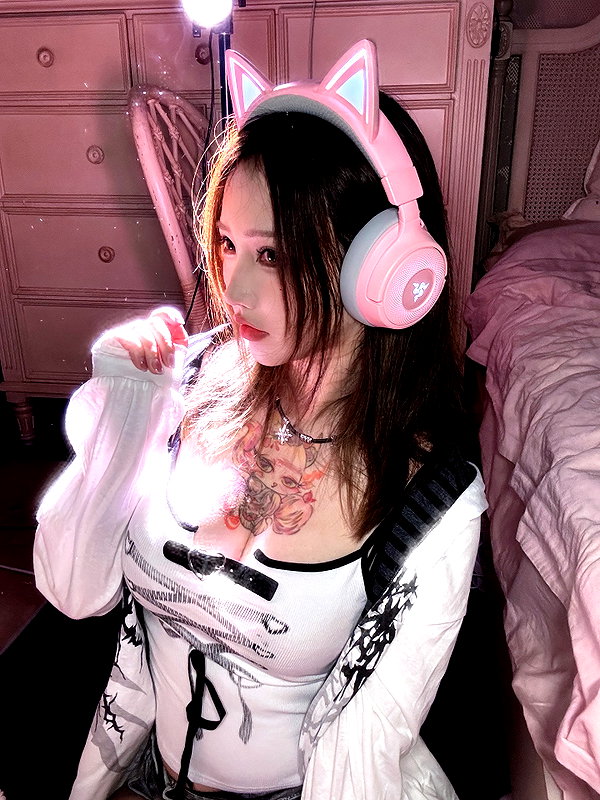 rakukoo instagram image archive image