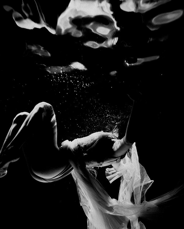 gritsa.k instagram image archive image