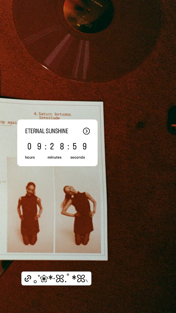 arianagrande instagram image archive image