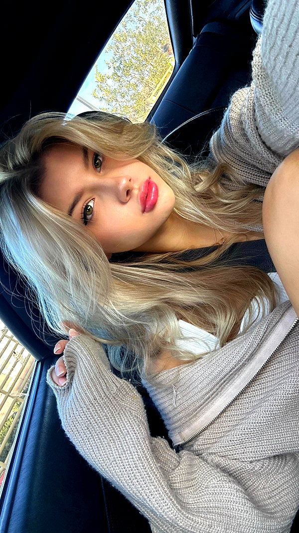 gabiciamp instagram image archive image