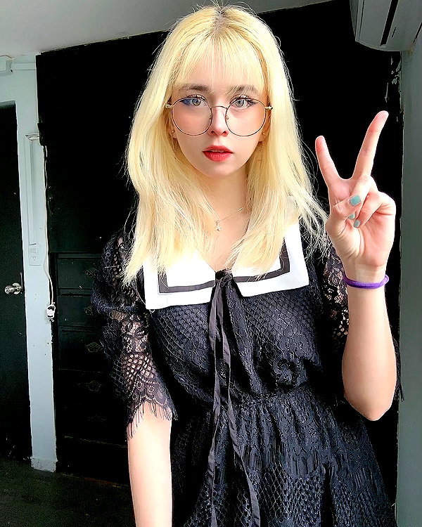 luly1980s instagram image archive image