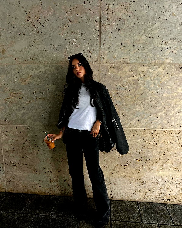 zoeliss instagram image archive image