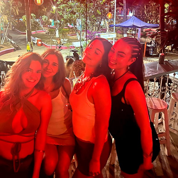 sydneygottlieb instagram image archive image