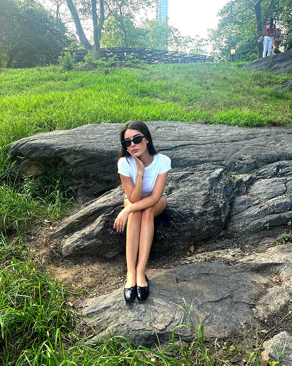 netabar instagram image archive image