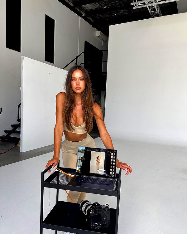 isabellemathersx instagram image archive image