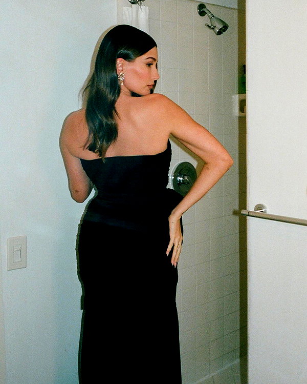 haileybieber instagram image archive image
