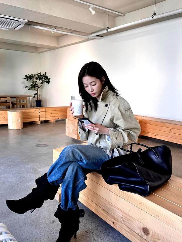 zuhazana instagram image archive image