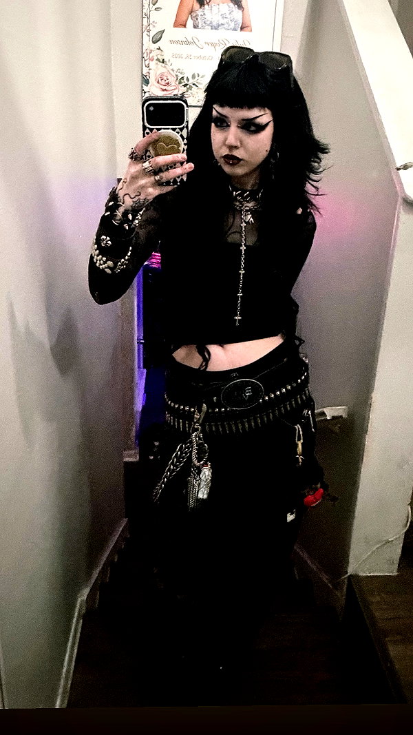 yeahimcaroline instagram image archive image