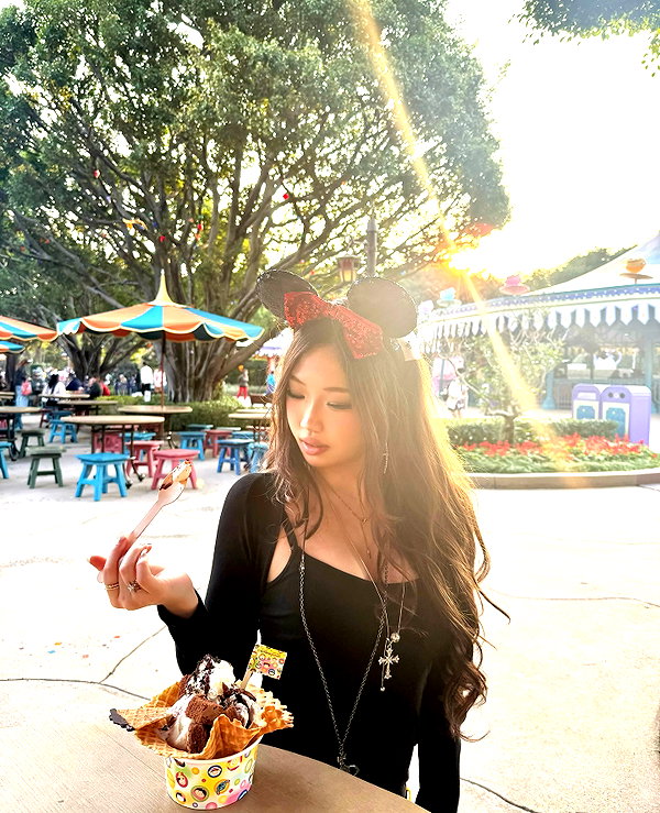 joycee.e instagram image archive image