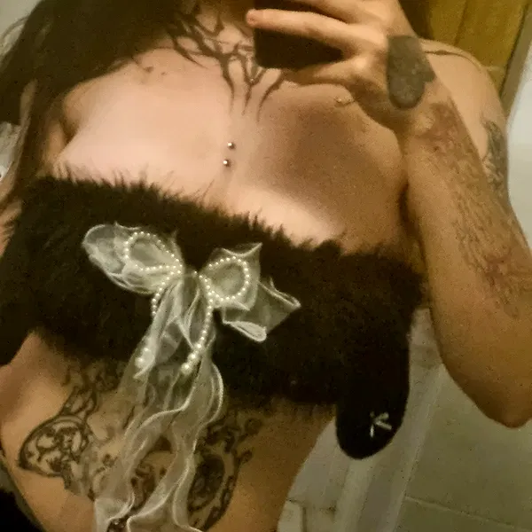 shayli_or shayli_or archive image