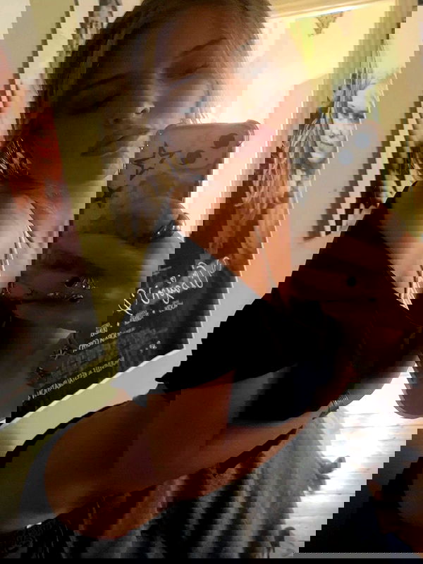 kitty.elliss kitty.elliss archive image