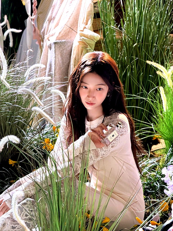 zuhazana instagram image archive image