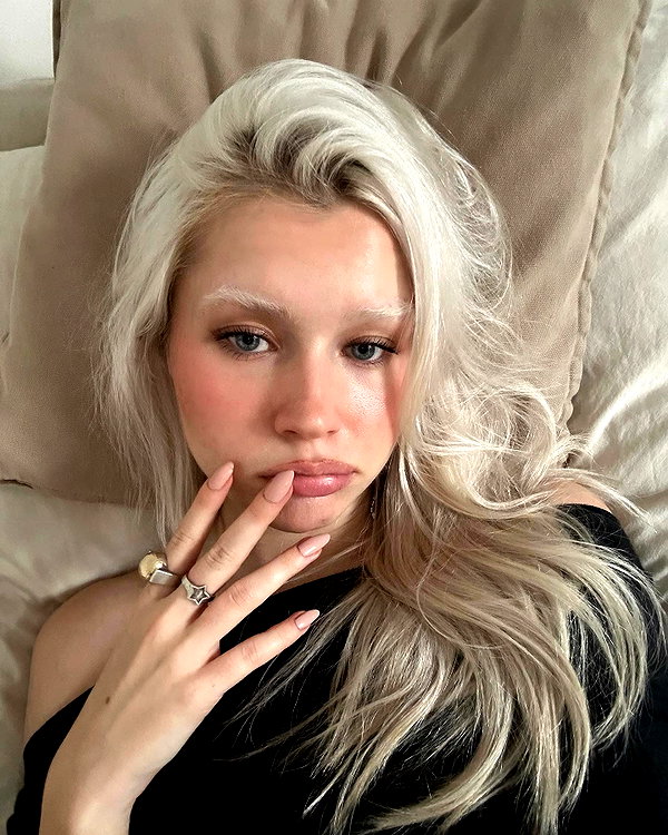 girlcalledluca instagram image archive image