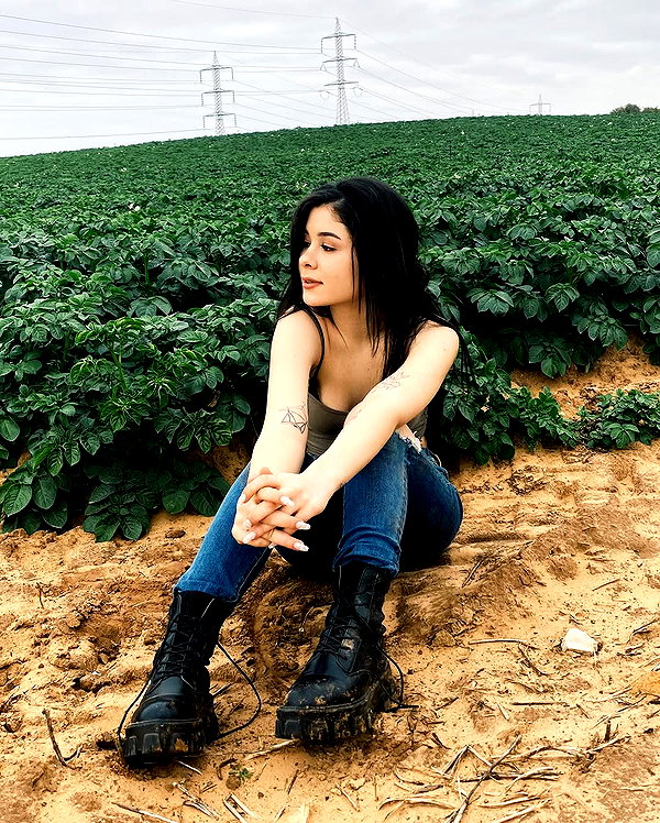 evasela__ instagram image archive image