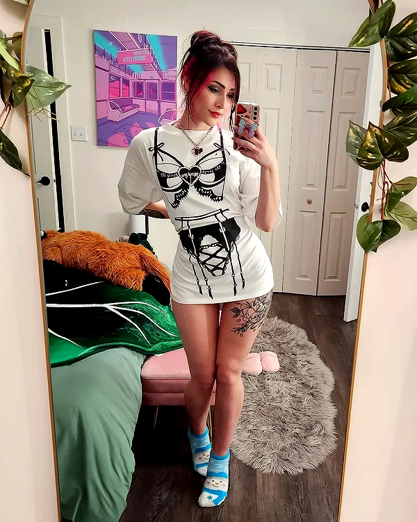 luxlo.xo instagram image archive image