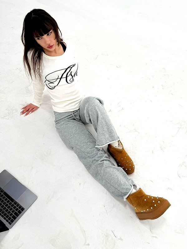 noa2000oooo instagram image archive image